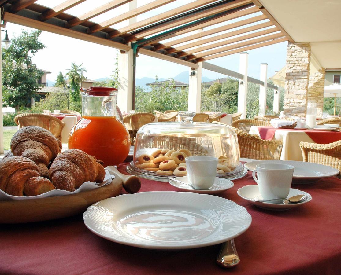 Hotel Belvedere Torri Del Benaco Extérieur photo