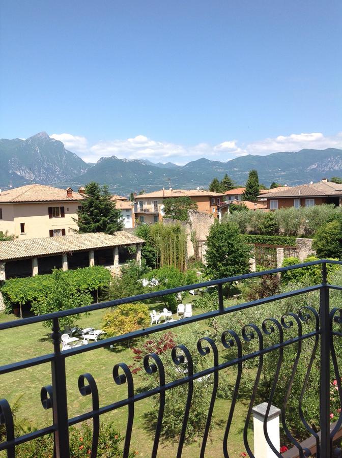 Hotel Belvedere Torri Del Benaco Extérieur photo