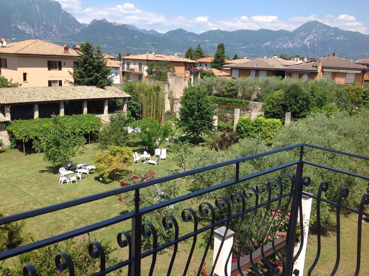 Hotel Belvedere Torri Del Benaco Extérieur photo