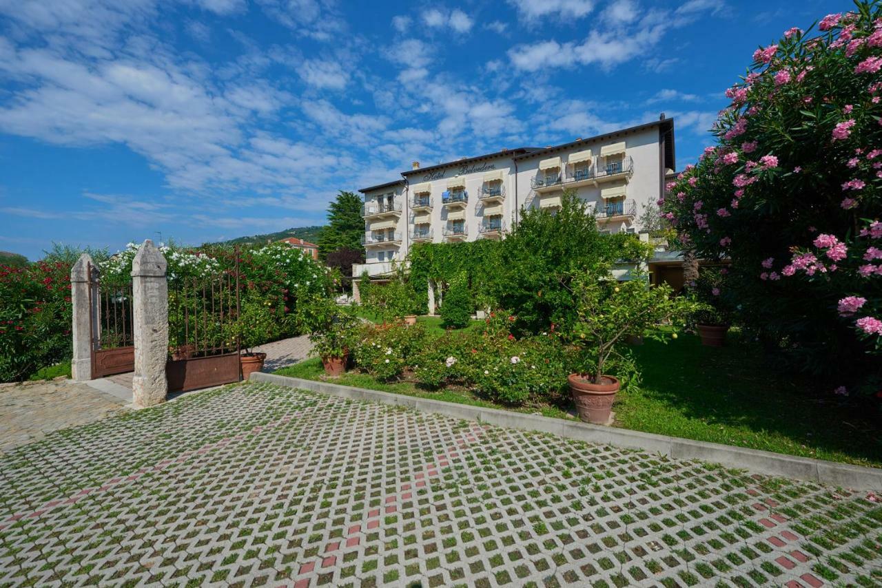 Hotel Belvedere Torri Del Benaco Extérieur photo
